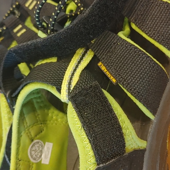 Youth size 5 Keen Sport Washable Sandal - Picture 4 of 5